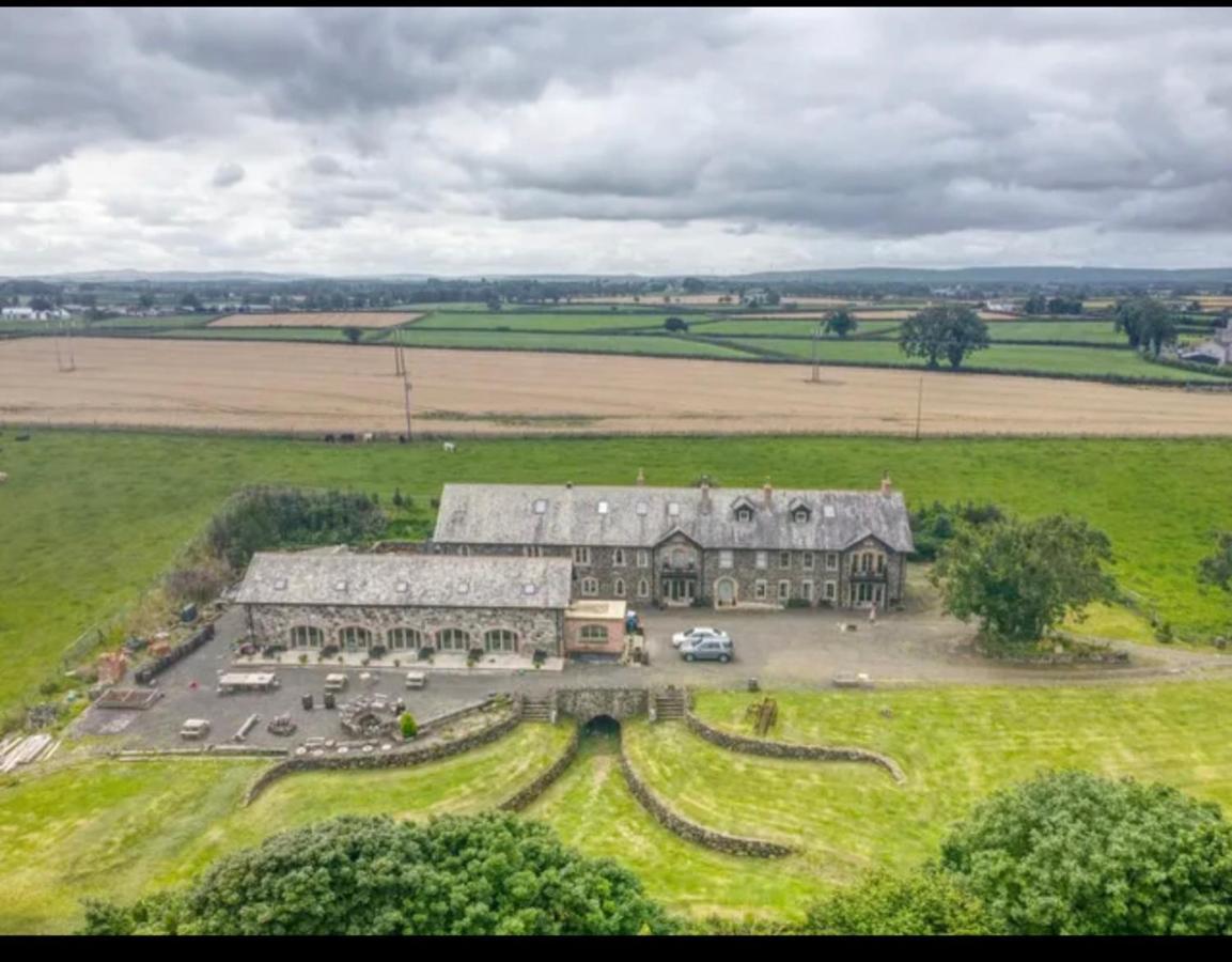 Riverside Converted Linen Mill Villa Coleraine Exterior photo